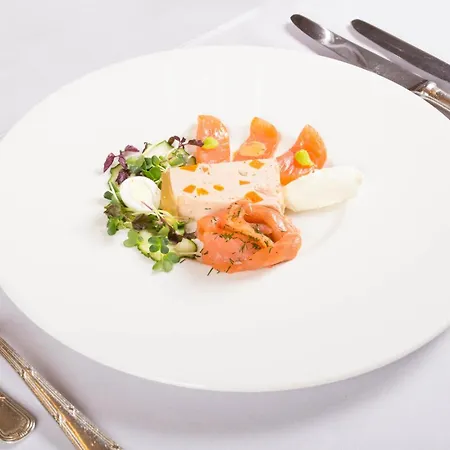 Restaurant Vinothek Lamm Hotel 3*