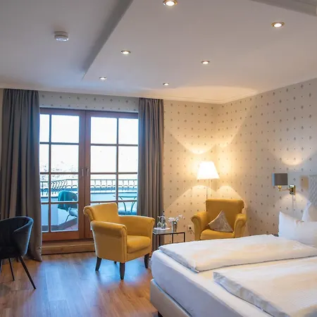 Hotell Restaurant Vinothek Lamm Bad Herrenalb