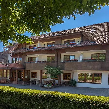 Hotel Restaurant Vinothek Lamm