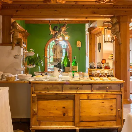 Restaurant Vinothek Lamm Hotell 3*