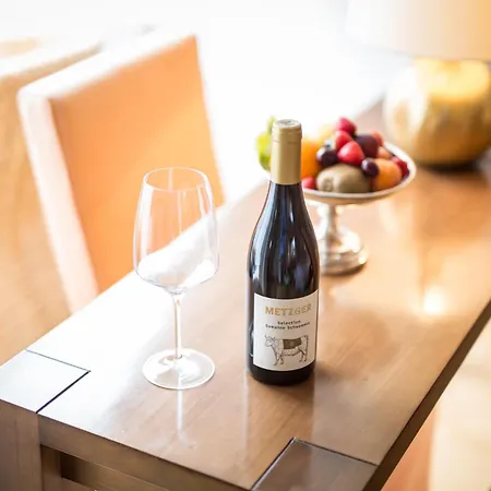 Restaurant Vinothek Lamm Hotell