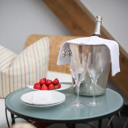 Hotell Restaurant Vinothek Lamm