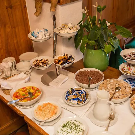 Restaurant Vinothek Lamm Hotel 3*