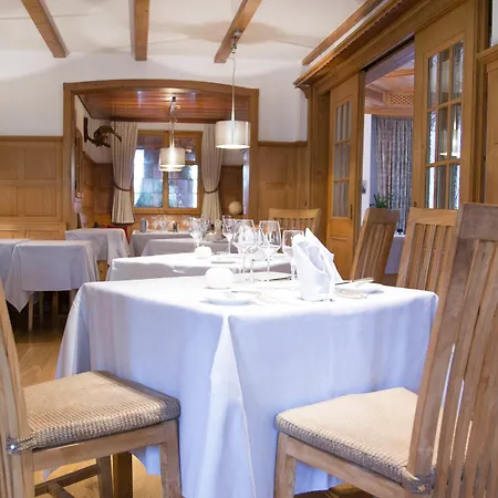 Hotell Restaurant Vinothek Lamm Bad Herrenalb