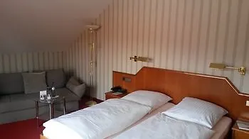 Hotel Restaurant Vinothek Lamm 3*