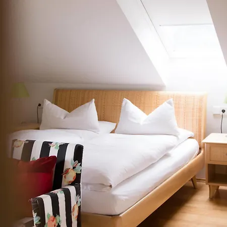 Hotel Restaurant Vinothek Lamm Bad Herrenalb