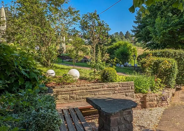 Restaurant Vinothek Lamm Hotell