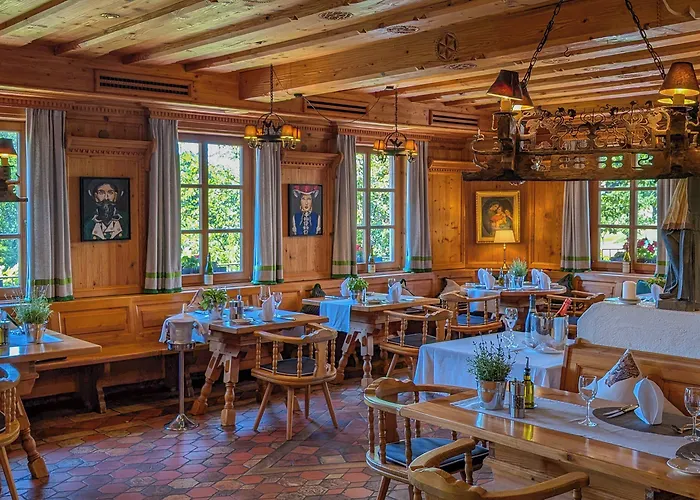 Restaurant Vinothek Lamm 3*