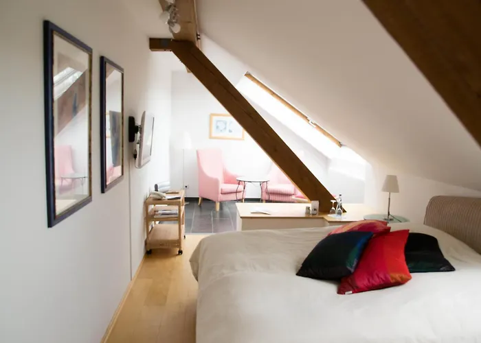 Hotell Restaurant Vinothek Lamm Bad Herrenalb